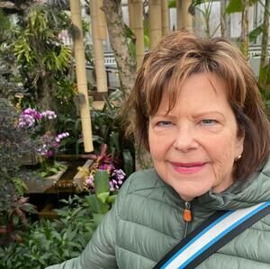 Meet your Posher, Julie